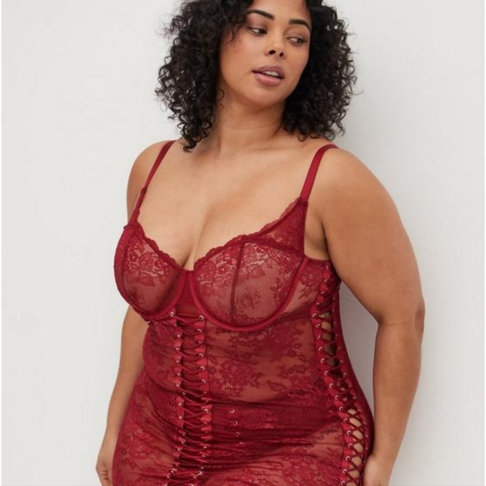 Chemise AND Bralette !!Brand new gorgeous sold out set !!
